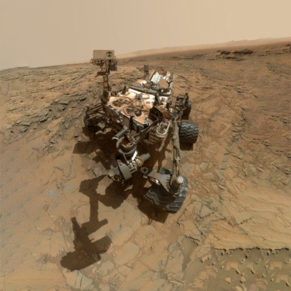 450 €Nasa, 2015, « selfie » du robot Curiosity sur la planète Mars, tirage chromogénique d’époque, 56,5 x 40 cm.Online only. 8 décembre 20