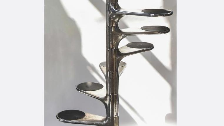 Roger Tallon (1929-2011), escalier hélicoïdal, modèle «M 400», constitué de treize... Tallon et Perriand, design, quand tu nous tiens !