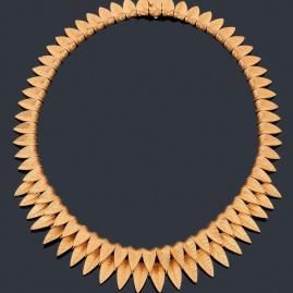 A Gold Necklace By Cartier - Pre-sale
