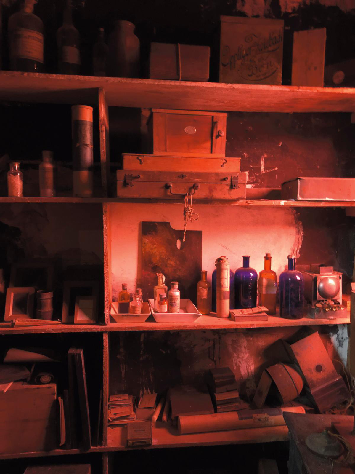 The small photo laboratory annex in Rosa Bonheur’s studio.© Armelle Fémelat