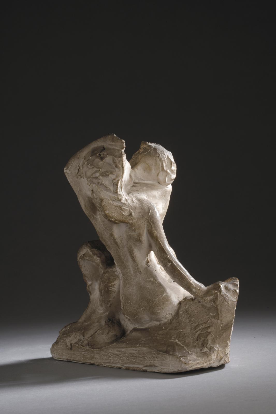 116 375 € venaient frapper Deux bacchantes s’enlaçant, dit aussi La Faunesse et la Nature ou La Nature d’Auguste Rodin (1840-1917). Signé 