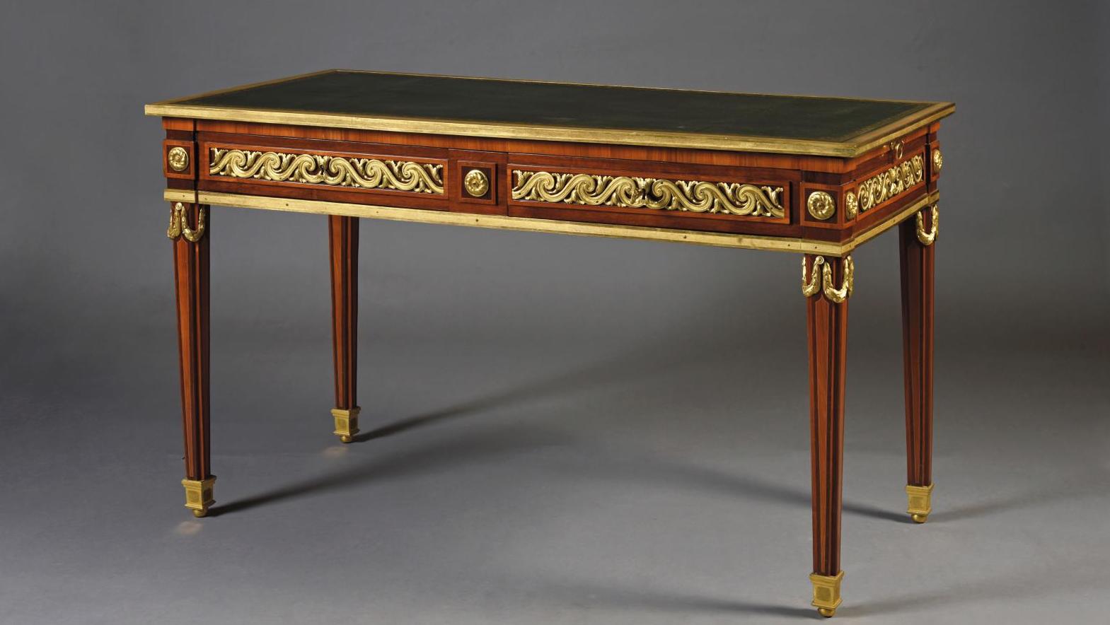 Philippe Claude Montigny (1734-1800), "Greek" desk in amaranth marquetry, rosewood... Philippe Claude Montigny: Back to Ancient Roots