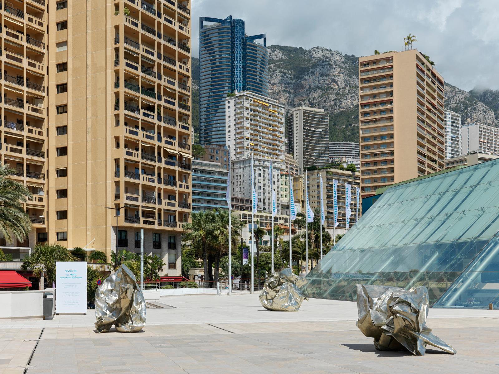 La foire artmonte-carlo inaugure la saison estivale à Monaco 