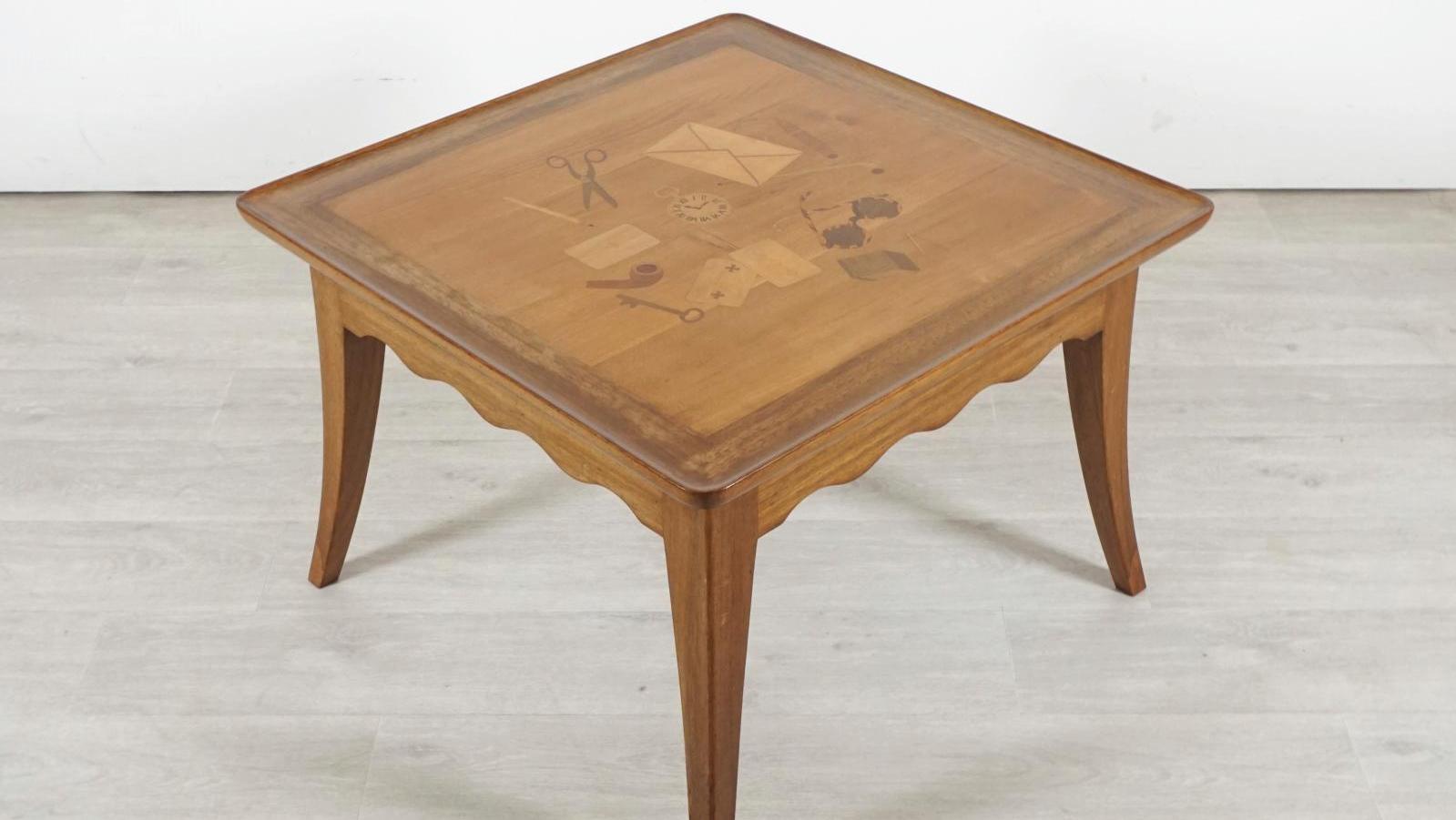 Léonard Tsuguharu Foujita (1886-1968), table basse dite « table de fumeur », à plateau... Foujita, toujours à la pointe de la mode