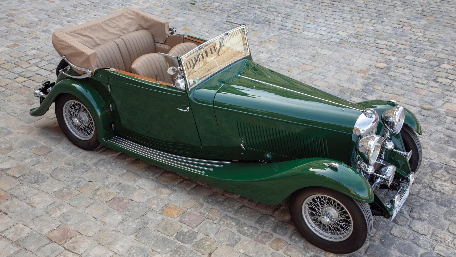 1934, Lagonda M45 Drophead Coupé, carrosserie Lancefield. Estimation : 150 000/200 000 €Adjugé... Une Lagonda de collection 