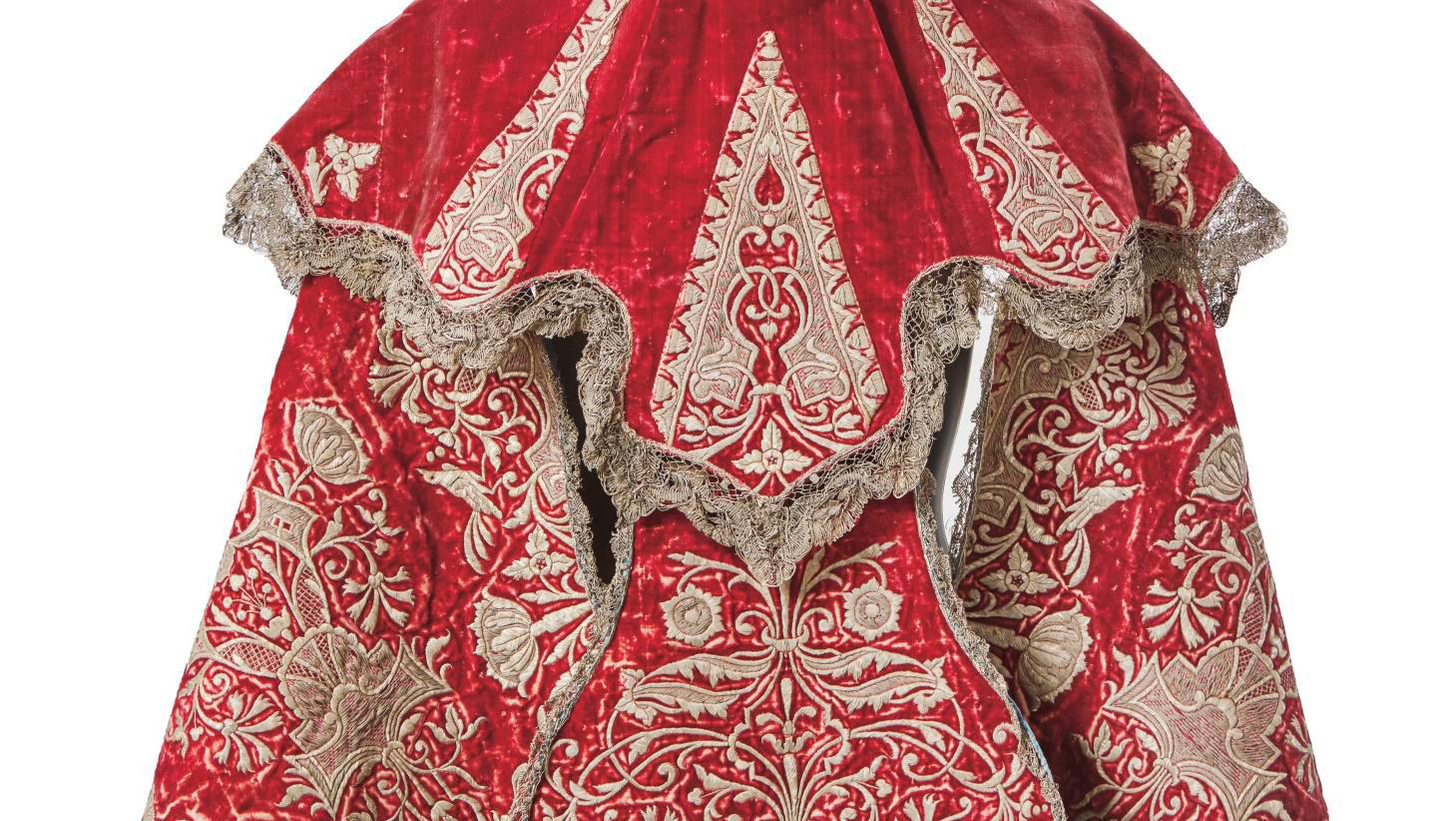 C. 1630, red velvet cape with three pendants and flap embroidered with silver thread,... A Medieval Stone Capital and Cardinal Richelieu's Velvet Cape