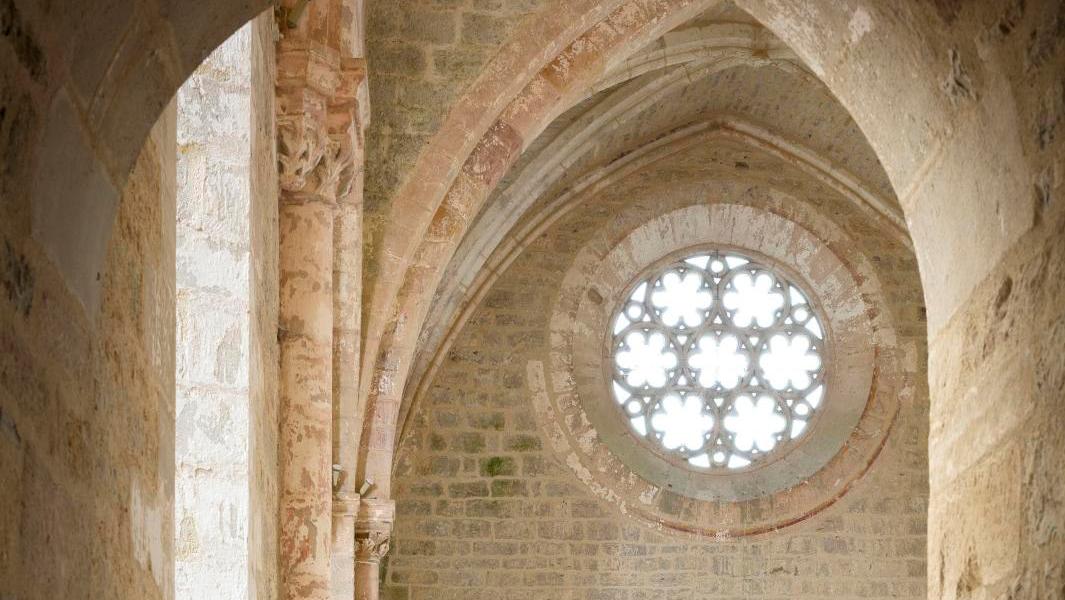 The abbey church.© Marie-Caroline Lucat - CMN The Abbey of Beaulieu-en-Rouergue and its Modern Art Collection