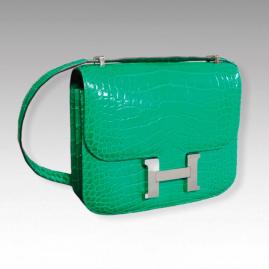 The “Constance" Bag: A Classic by Hermès 