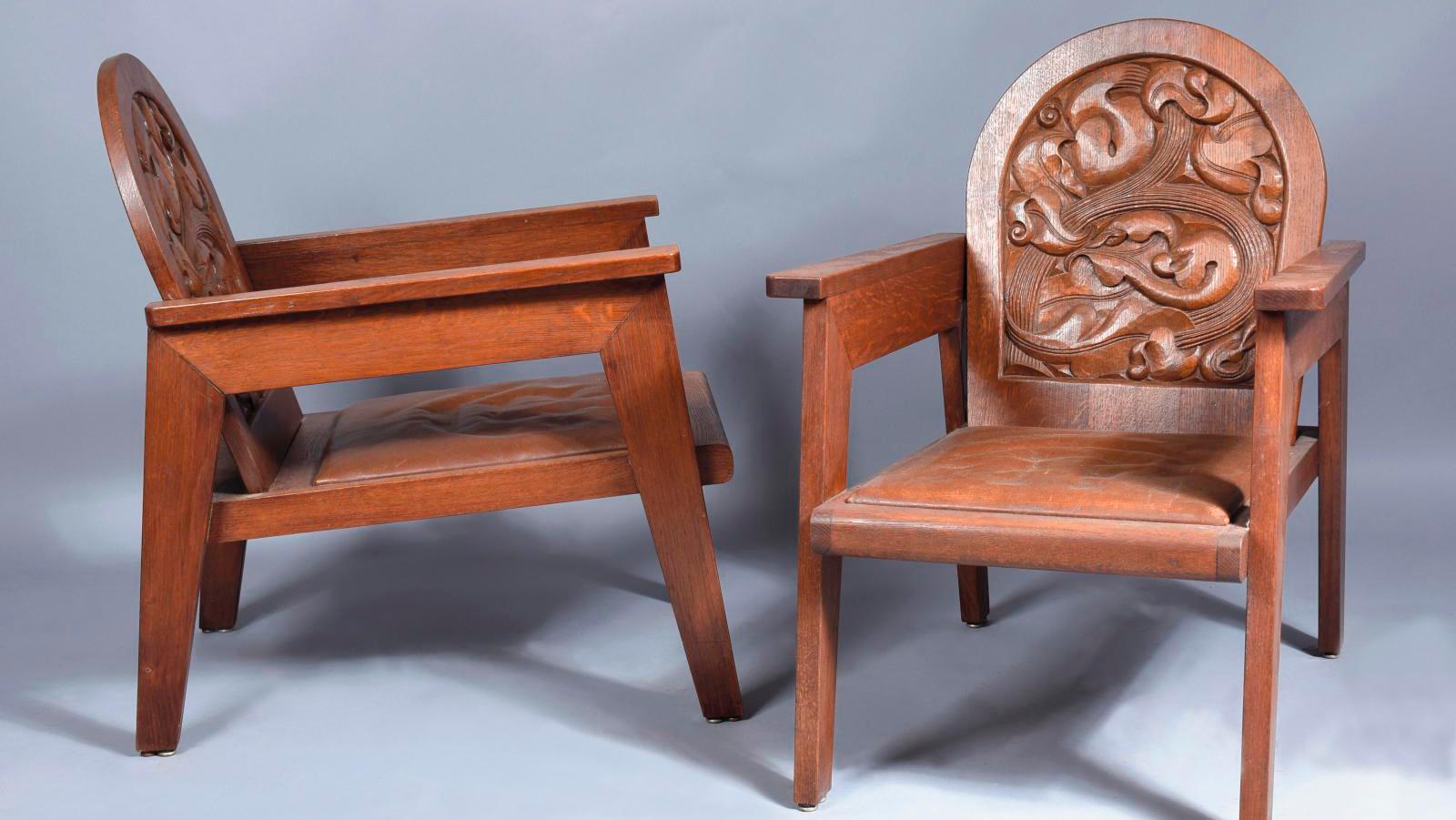 Joseph Savina (1901-1983), pair of modernist armchairs, 1958, carved waxed oak, brown... The Modernist Brittany of Joseph Savina