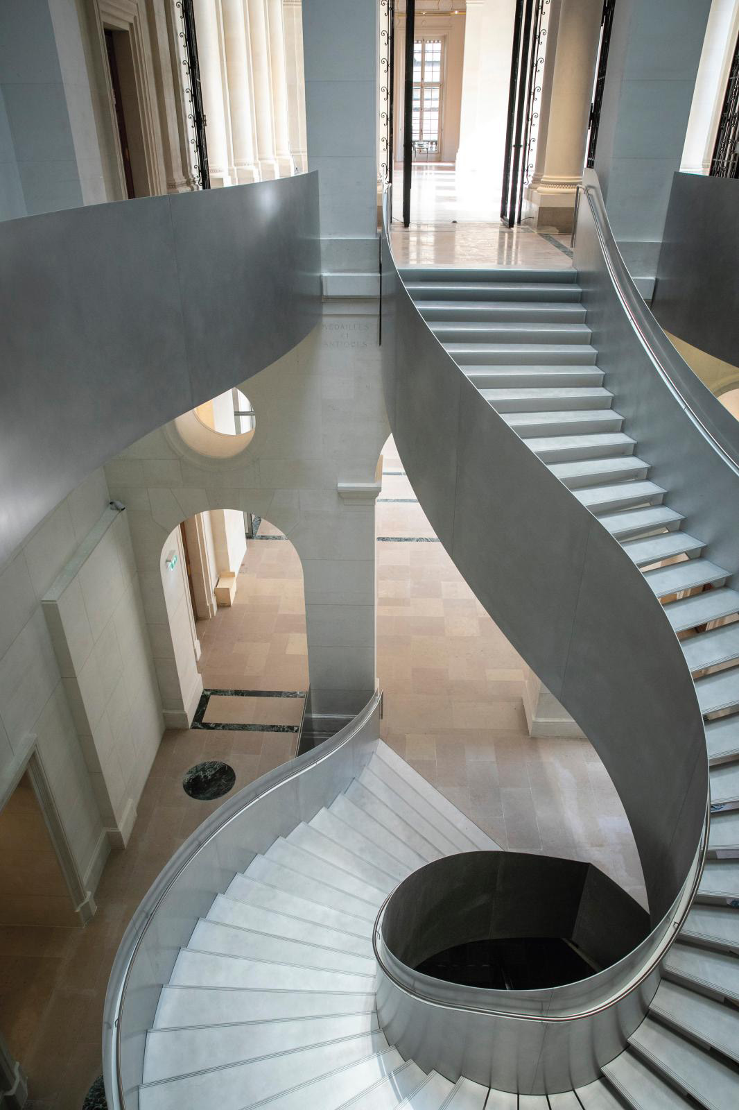 The staircase of the BnF / Richelieu.© Laurent Julliand - Contexts / BnF