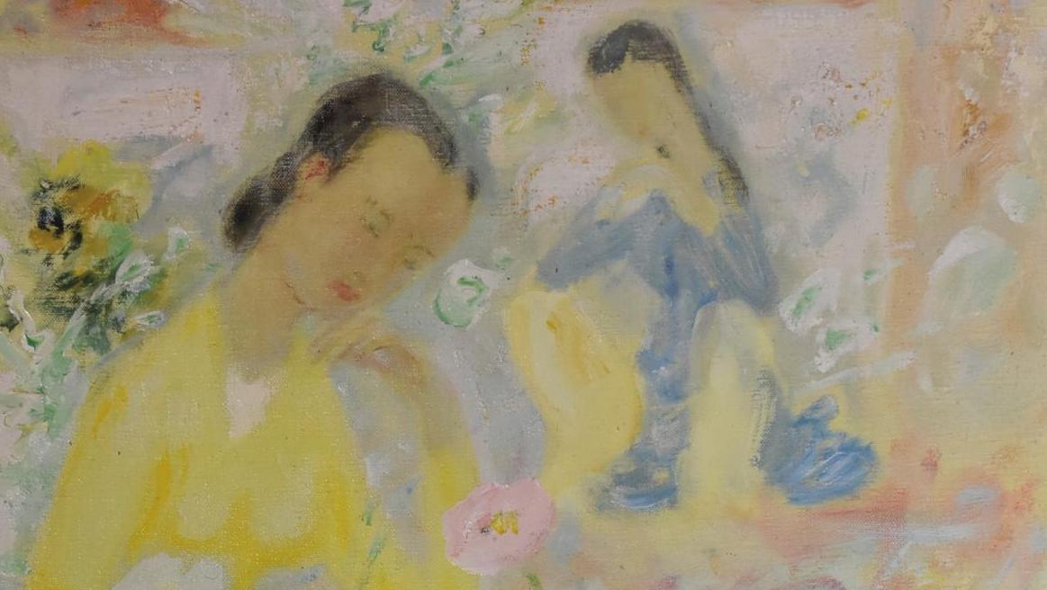 Lé Phô (1907-2001), Deux jeunes femmes vietnamiennes cueillant des fleurs, huile... Bouquet chromatique par Lé Phô