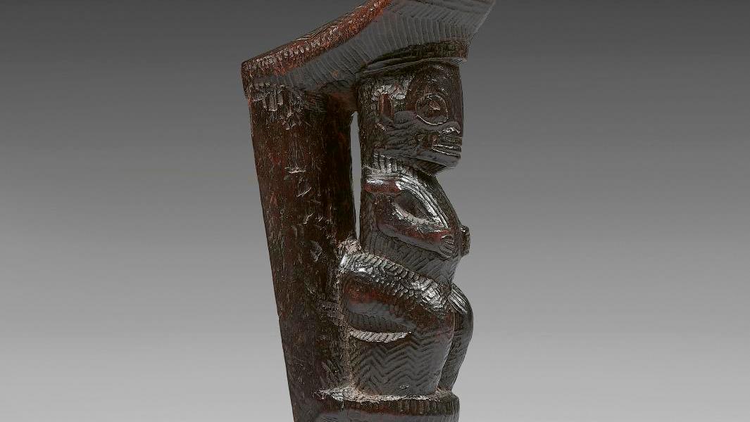 Marquesas Islands, wooden stilt step with a tiki forming a caryatid, traditional... The Marcel Marnat Collection: Japan, India, Oceania and Modern Art 