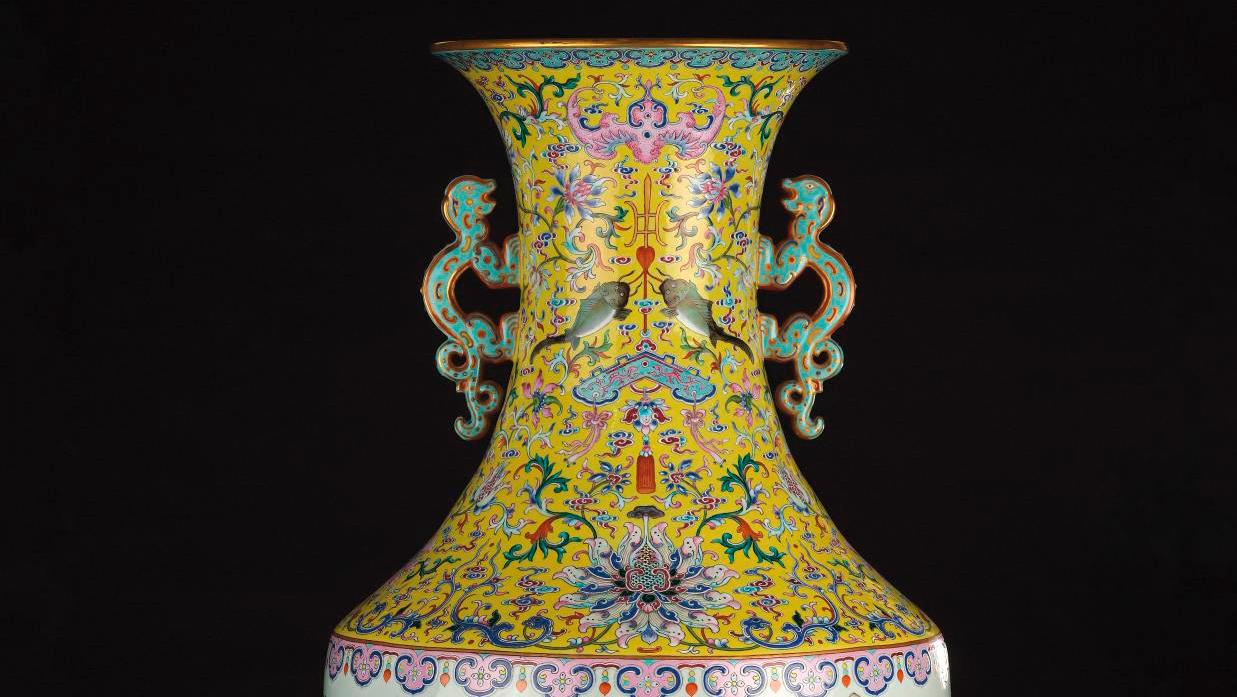 China, Qing dynasty, Jiaqing period (1796-1820). A famille rose porcelain imperial... Jiaqing, Greuze and Gobert Vases: Treasures from a Château