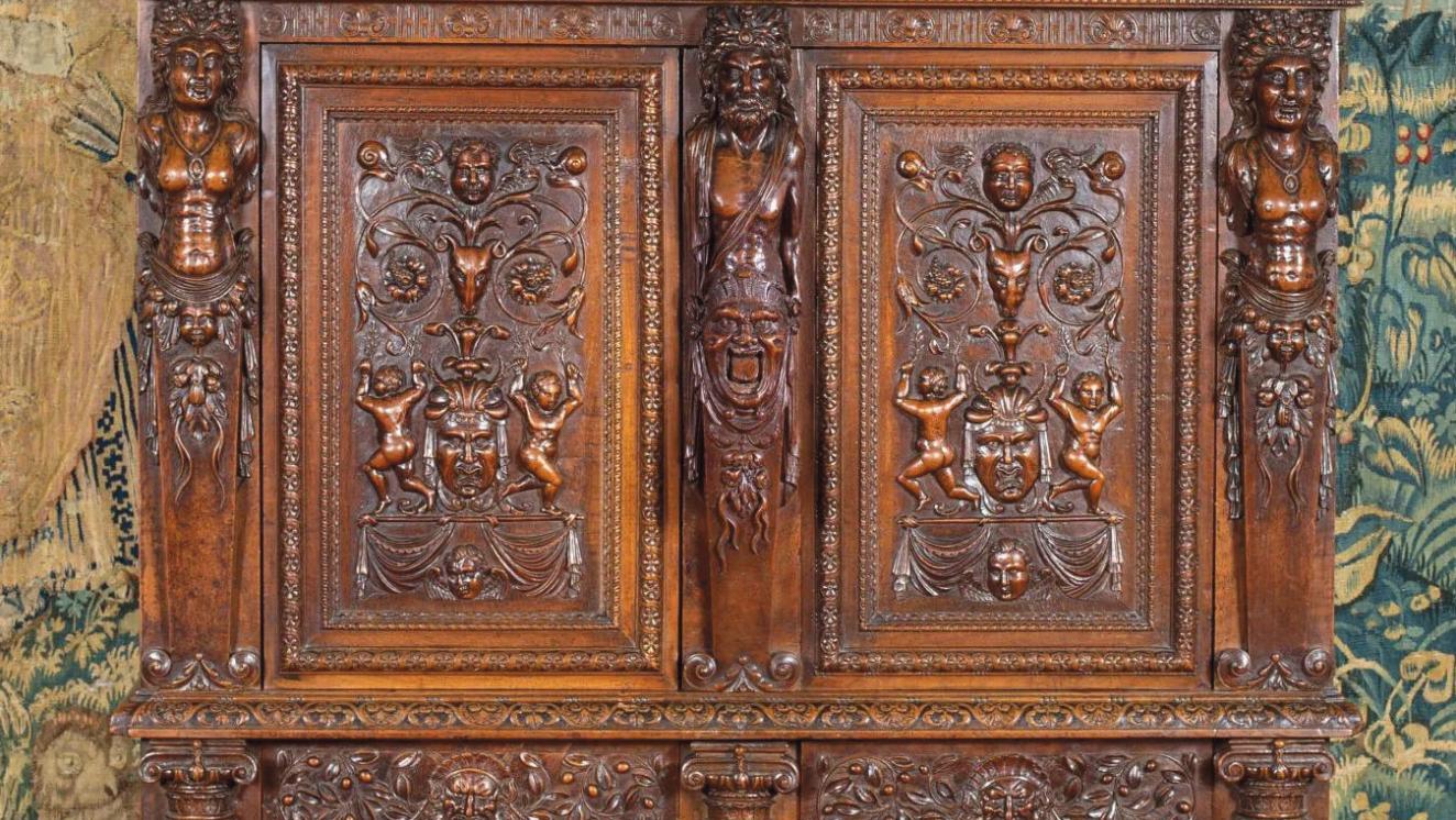 Dijon, XVIe siècle, atelier d’Hugues Sambin (vers 1520-1601). Petite armoire à quatre... Hugues Sambin, la virtuosité de la Renaissance
