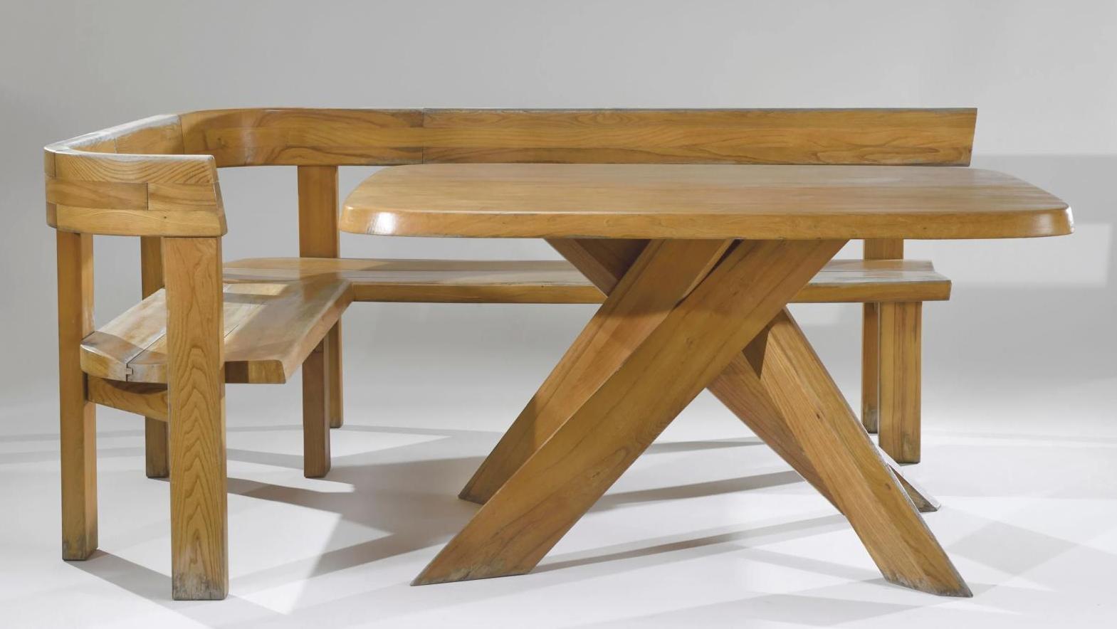Pierre Chapo (1927-1987), modèles T35B, dit « Aban », et S35, table rectangulaire... Un intérieur naturel signé Pierre Chapo
