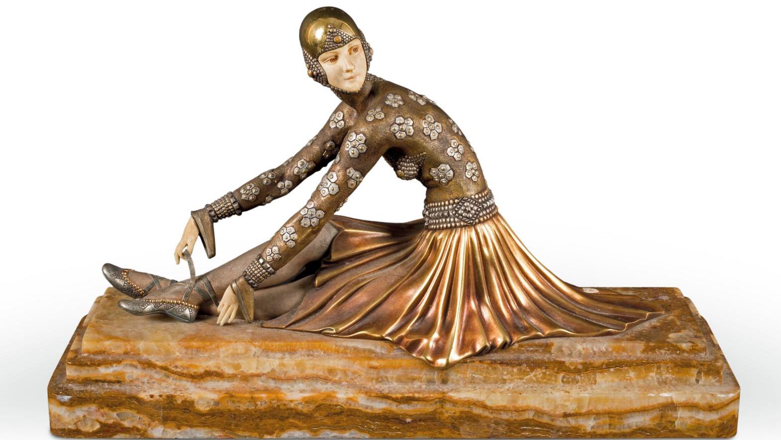 Demeter Chiparus (1886-1947), Tanara, épreuve signée chryséléphantine, en bronze... Suite pour instruments, grands crus et objets d’art