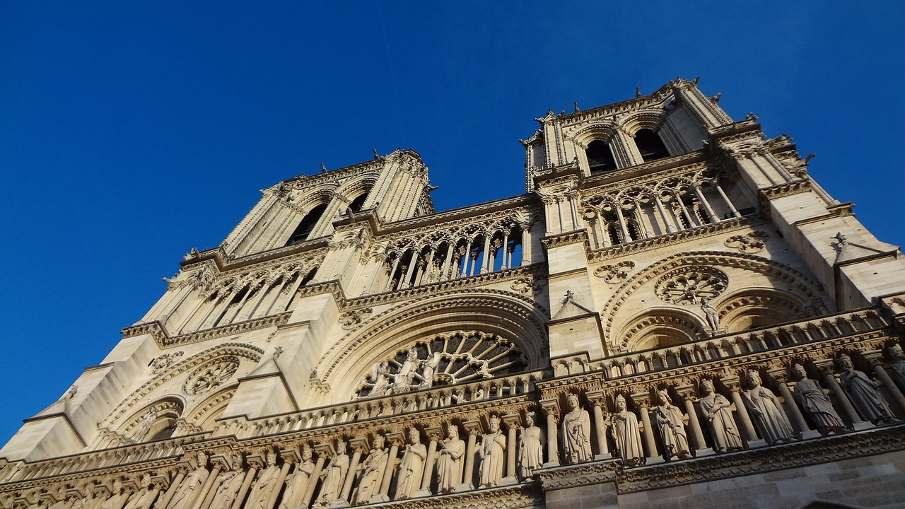La Cathédrale Notre-Dame de Paris mérite mieux qu'une messe