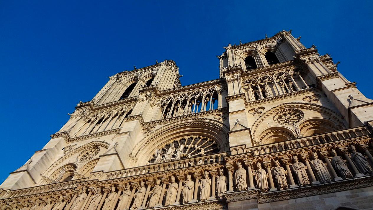   La Cathédrale Notre-Dame de Paris mérite mieux qu'une messe