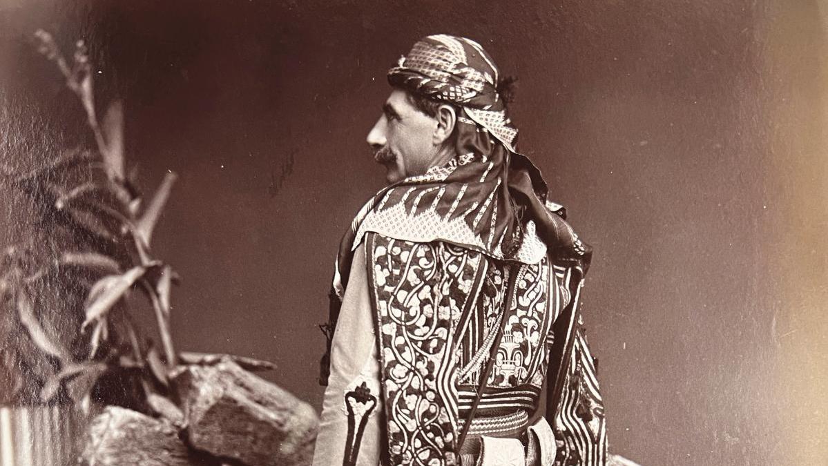 Félix Bonfils (1831-1885), Drogman ou guide des voyageurs en Syrie, photographie... Félix Bonfils au Proche-Orient