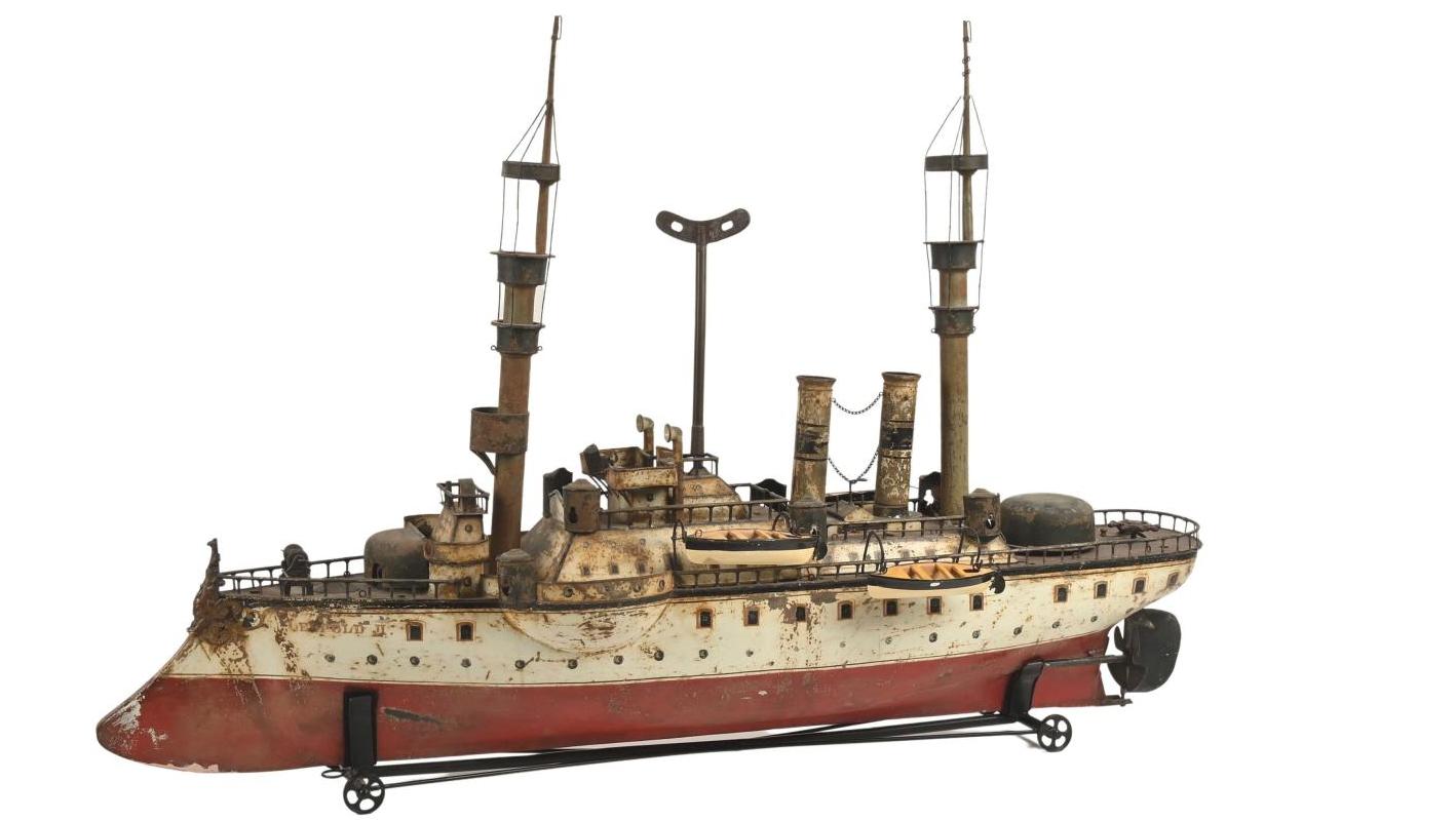 Märklin, début XXe siècle, le «Léopold II», croiseur mécanique, réf. 1096, modèle... Un croiseur Märklin pour la Belgique