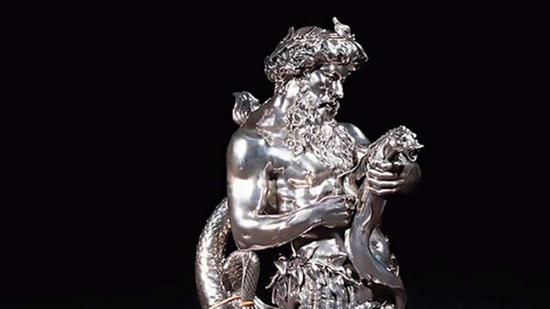 Verseuse à eau chaude en argent figurant Triton, maître orfèvre Joseph Mégemond,... Une verseuse de Mégemond du XIXe siècle
