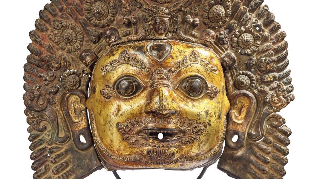 Népal, dynastie Malla, XVIe siècle. Masque de Bhairava, assemblage de plaques en... Un impressionnant masque népalais 