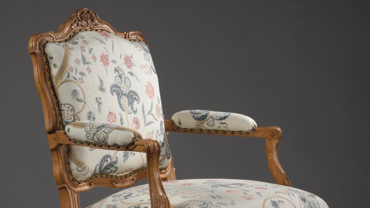 Pierre Othon (reçu maître en 1760), fauteuil en bois mouluré sculpté, époque Louis XV,... Le contenu d'une folie des environs de Nantes