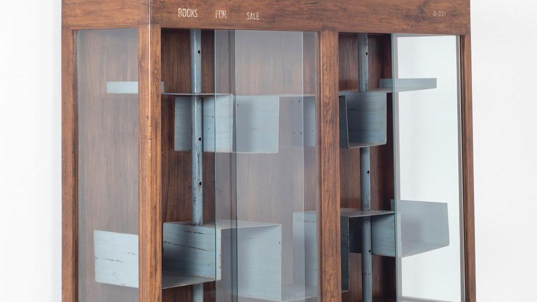 Pierre Jeanneret (1896-1967), «PJ R 30 A», Display and Blue Metal, vers 1961, bibliothèque... Pierre Jeanneret, le mobilier raisonné avant l’heure