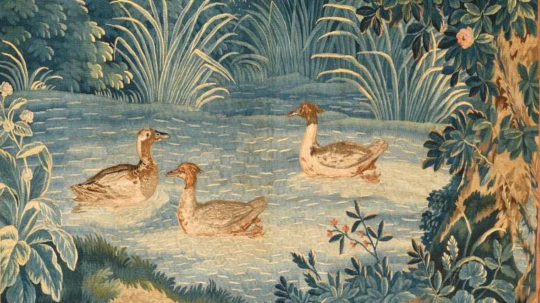 Lille, vers 1740-1750. Paire de tapisseries dites «portières» en laine et soie, à... Grands siècles : tapisserie, console, baromètre...
