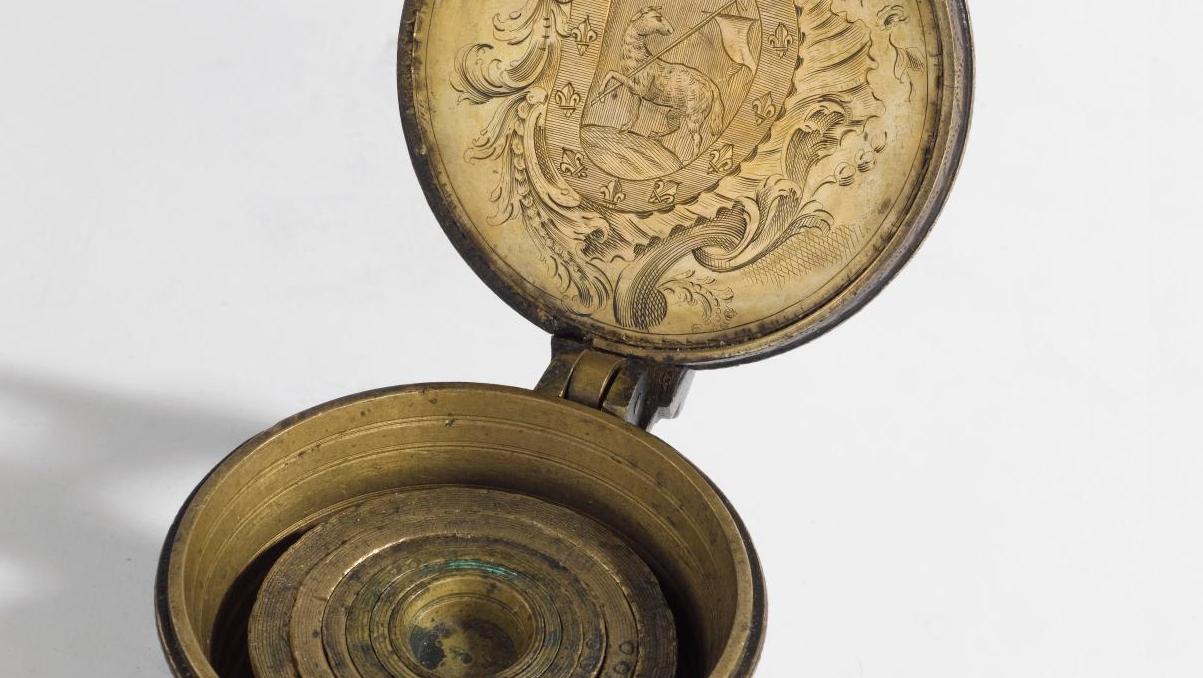 Nuremberg, pile à godets de 1 marc, XVIIIe siècle, bronze, dépôt de Jérôme et Marie-France... L’art de peser et de mesurer à Rouen