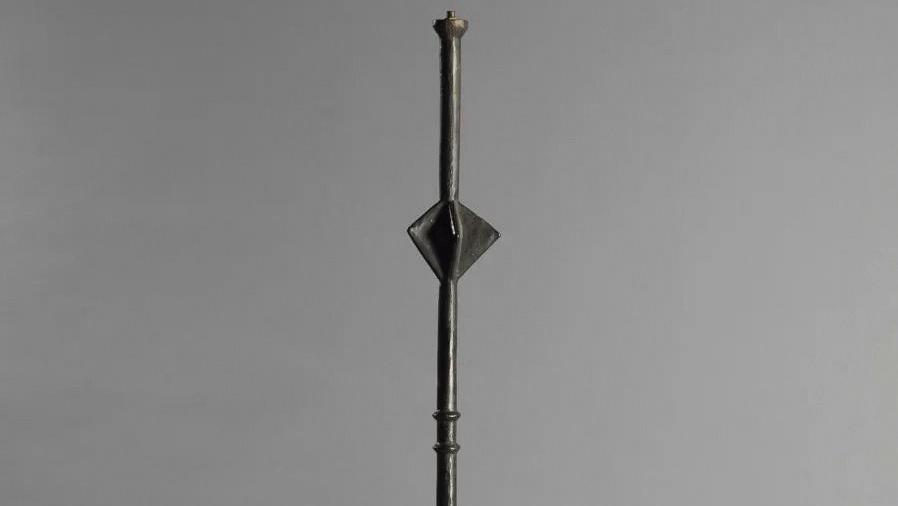 Alberto Giacometti (1901-1966), lampadaire, modèle Étoile, vers 1936, bronze, h. 148 cm.©... Lumières inspirantes d’Alberto Giacometti