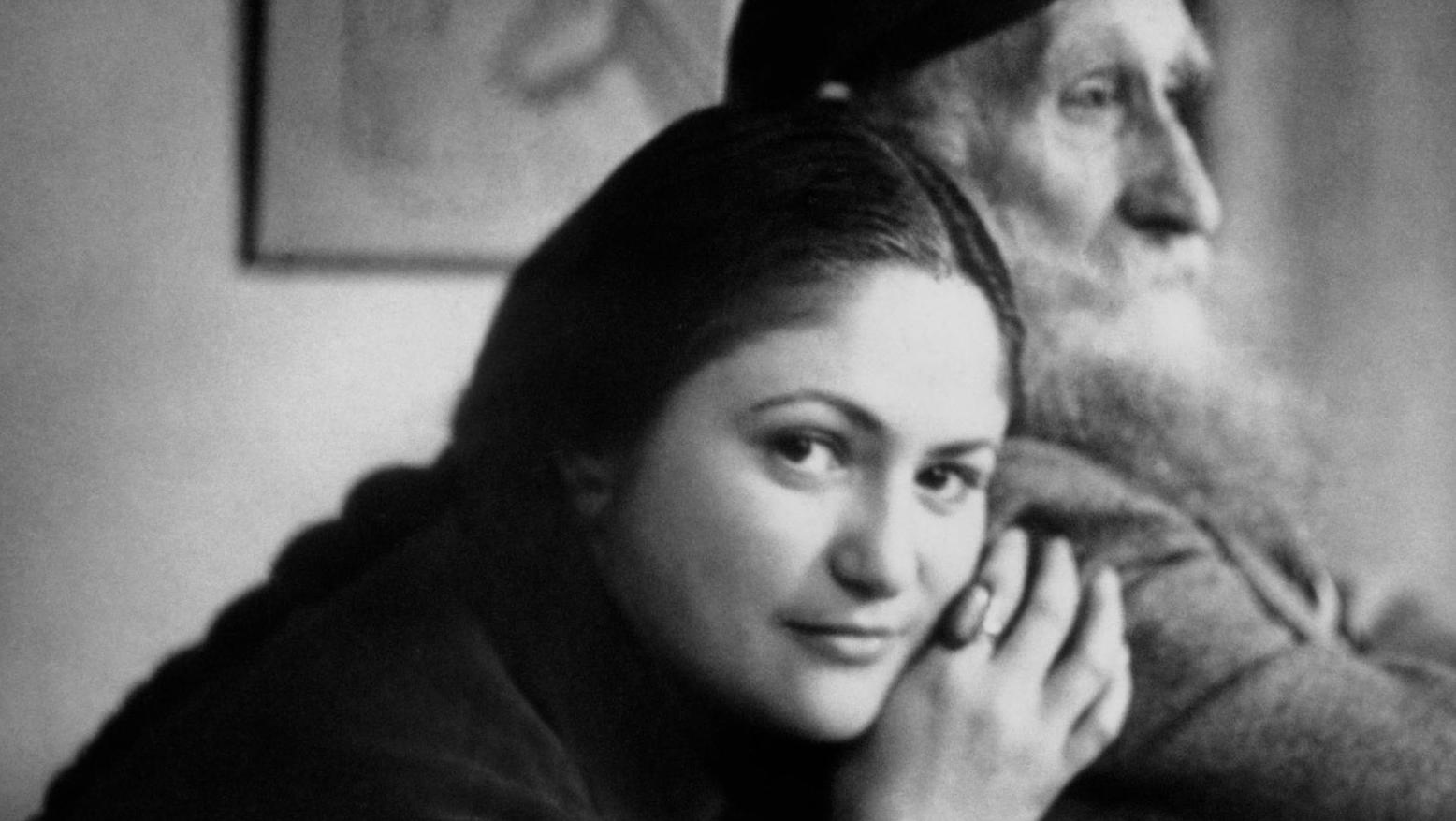 Dina Vierny avec Aristide Maillol à Banyuls-sur-Mer, 1943. Dina Vierny, le hasard heureux