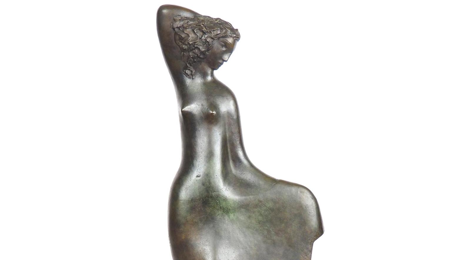 Édouard Cazaux (1889-1974), Femme nue à la draperie, bronze à patine verte, signé... Édouard Cazaux, comme une chorégraphie antique