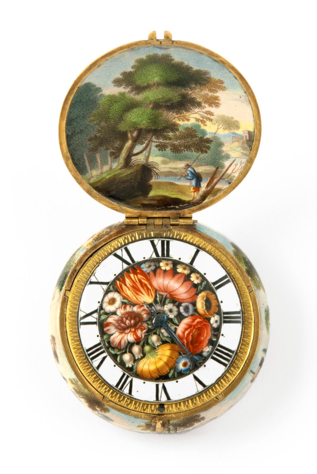 Vers 1650. Montre dite « bassine », fleurs sur le cadran et paysage sur le contre-émail, or. DR 
