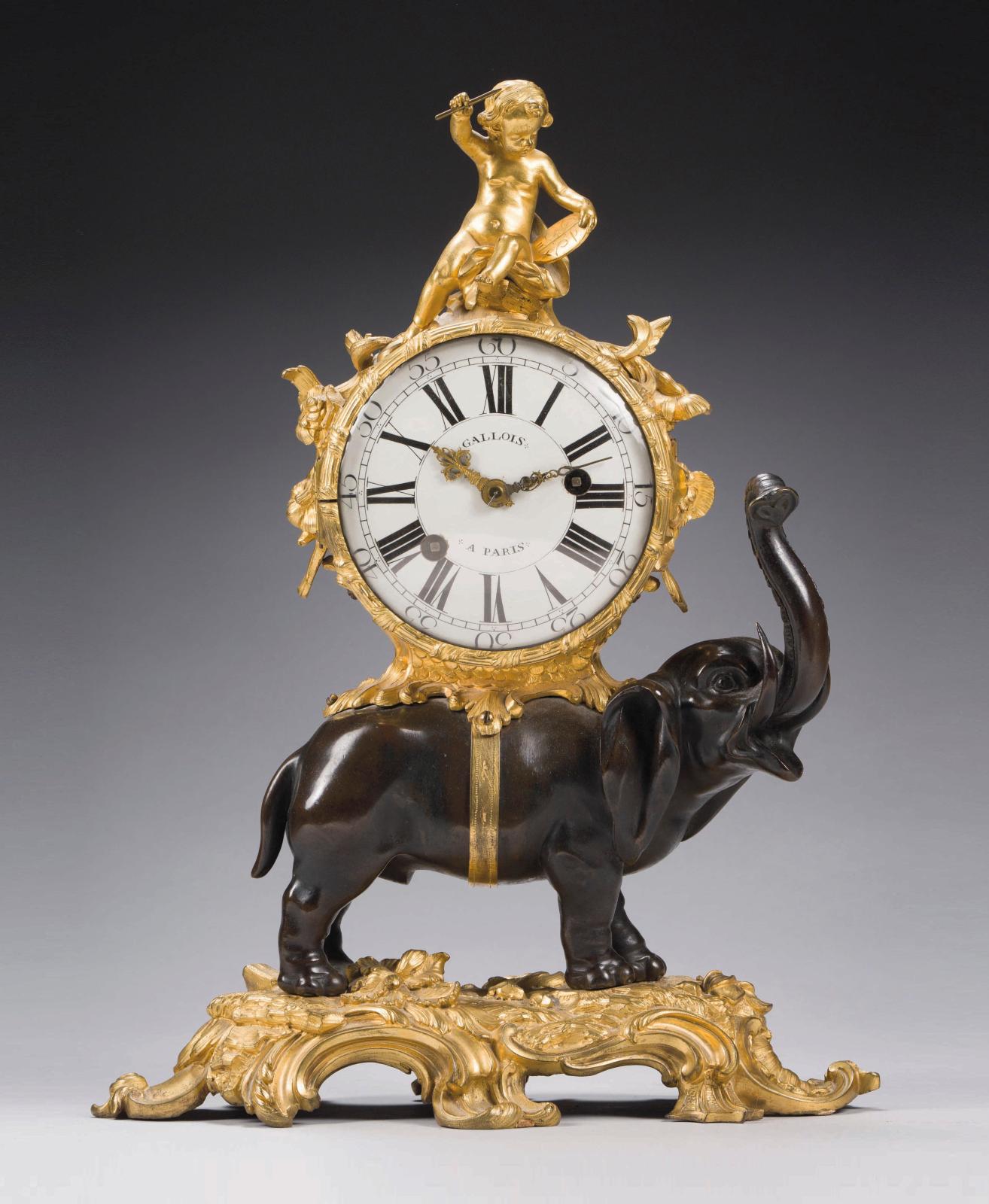 Époque Louis XV, Jean-Joseph de Saint-Germain (1719- 1791). Pendule à l’éléphant en bronze à patine brune et bronze ciselé et doré, mouvem