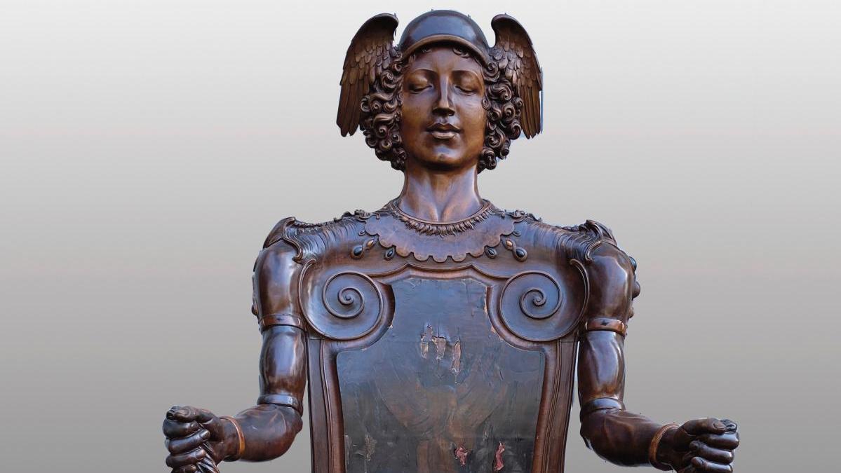XIXe siècle. Fauteuil en bois sculpté, à l’effigie de Mercure, les accotoirs formés... Mercure, messager inattendu des enchères