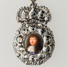 Miniature Enamel Painting in the 17th Century - Analyses
