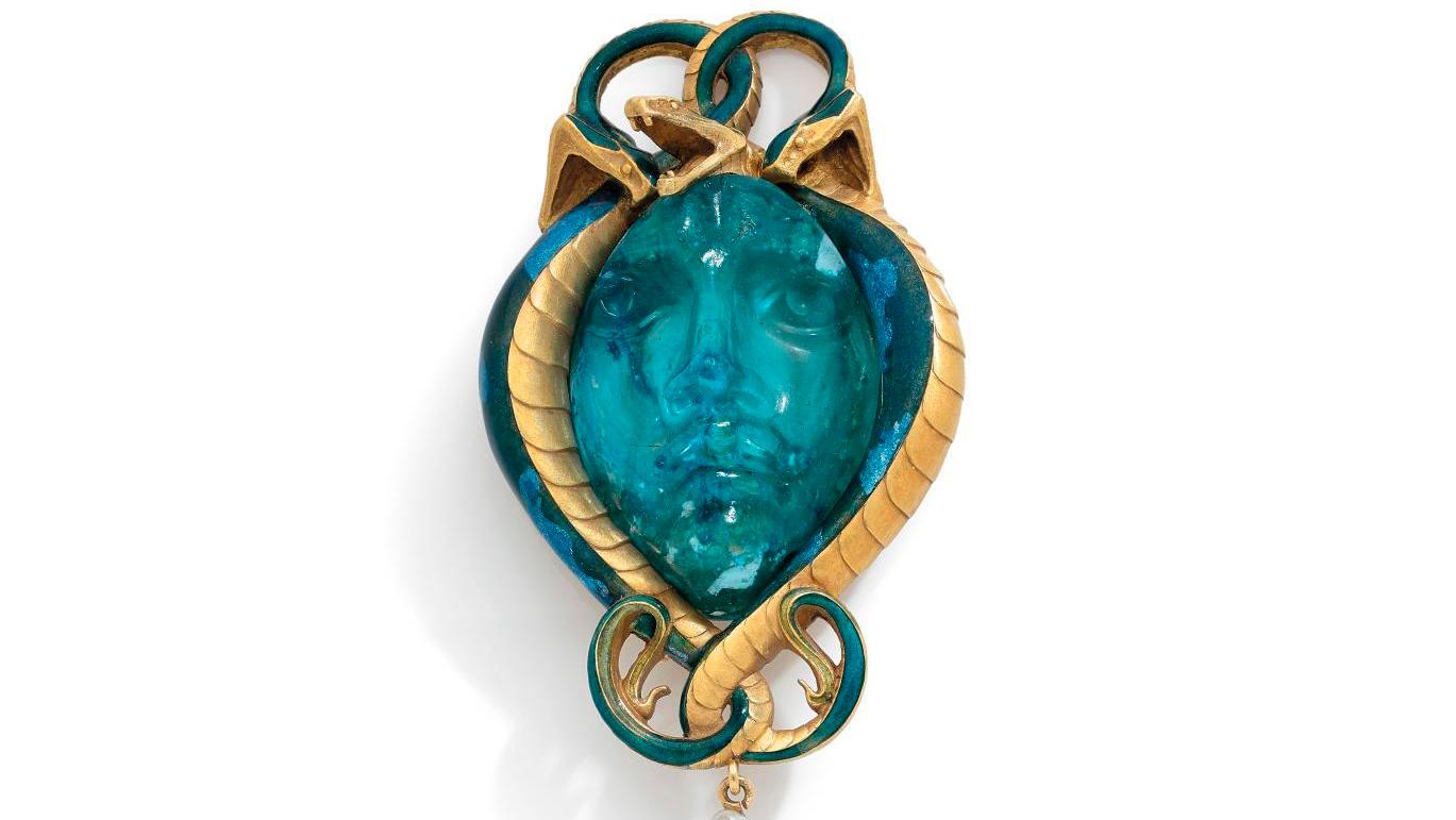 €384,000René Lalique (1860-1945), Medusa, pendant with Medusa head in blue-green... Art Price Index: Hybrids—Half-Man, Half-Beast 