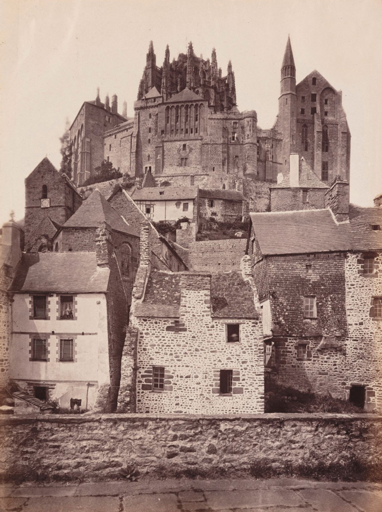 Le Mont-Saint-Michel, 1000 ans et des poussières 