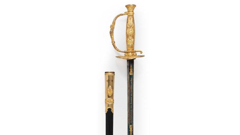 Épée de récompense, 1815, garde en or, poinçon d’essai «tête de bébé 2» et autres... L’épée en or du comte de Vergennes : un cadeau royal