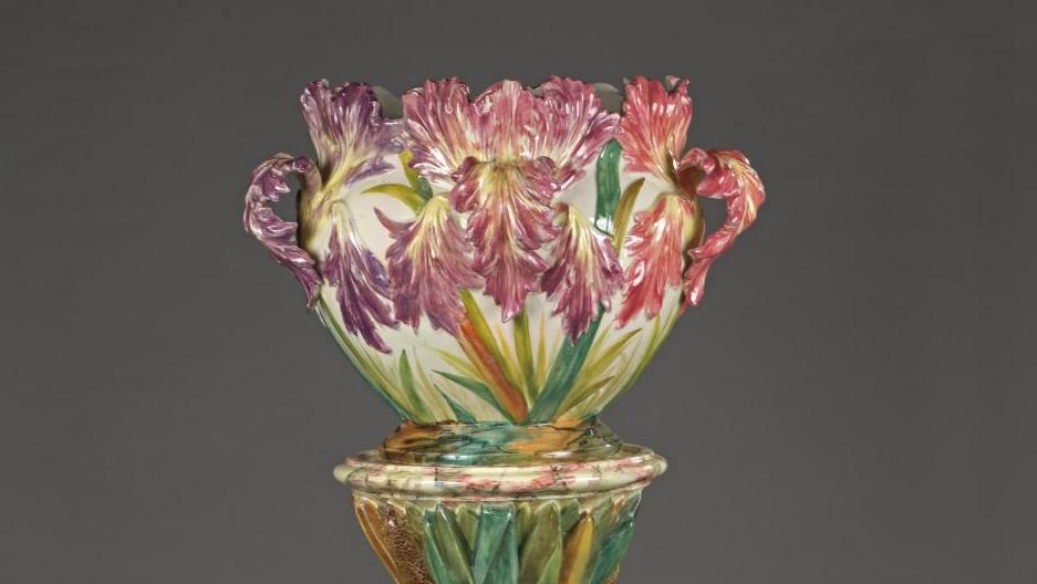 Delphin Massier (1836-1907) à Vallauris, époque art nouveau, Flamant rose et iris,... La nature selon Massier