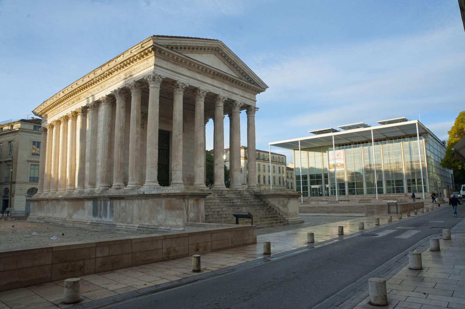 The Carré d’art in Nîmes Turns Thirty