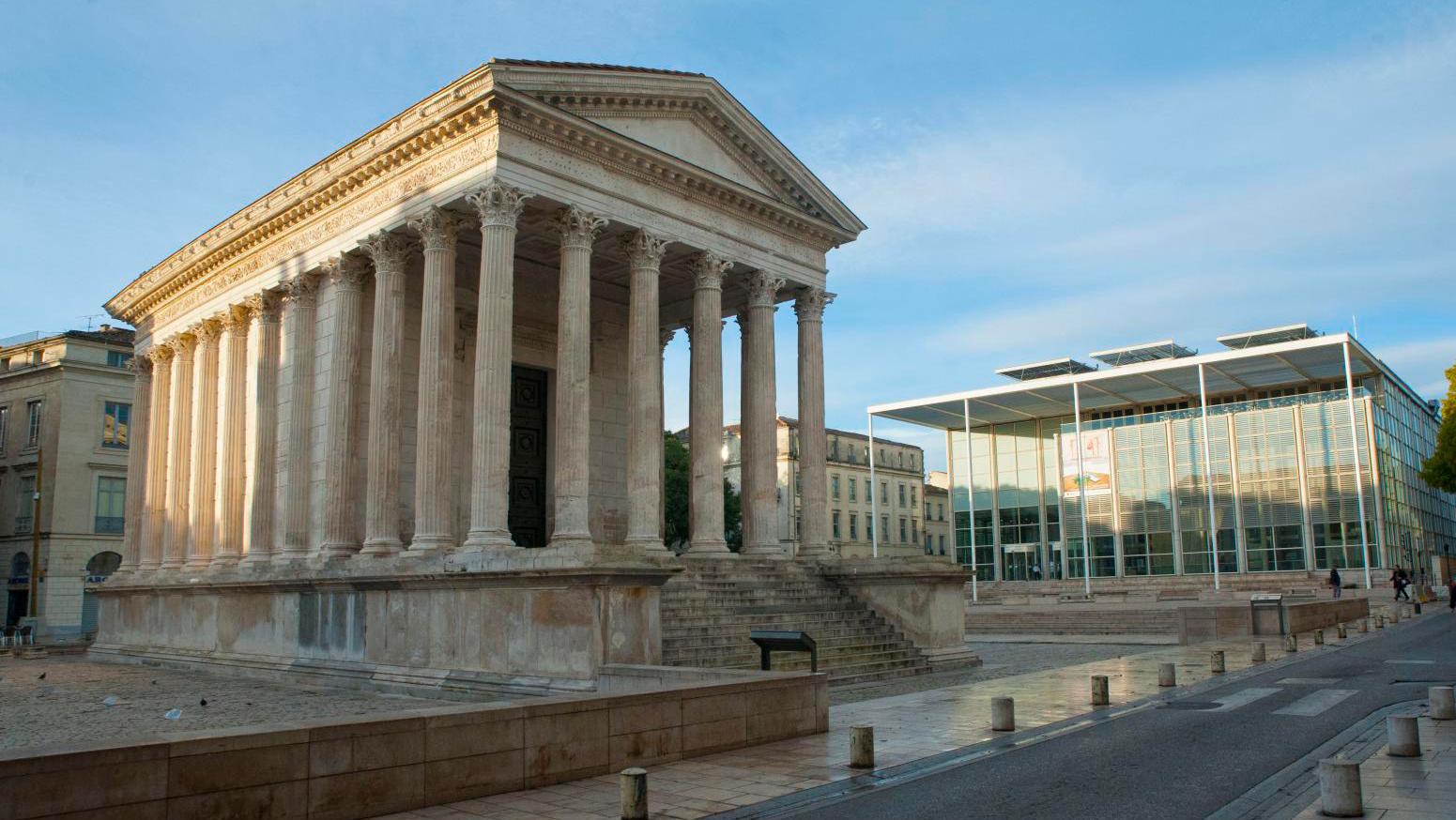 Norman Foster’s nine-story glass, steel and concrete building is named for its proximity... The Carré d’art in Nîmes Turns Thirty