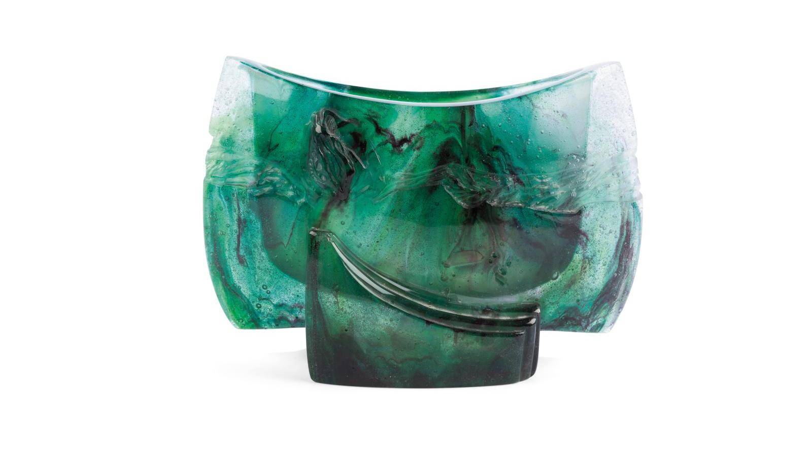 Antoine Leperlier (né en 1953), Vase n° 16, ouvert, de forme barque, en pâte de verre... Collection Janine Bloch-Dermant, en verre et contre tout