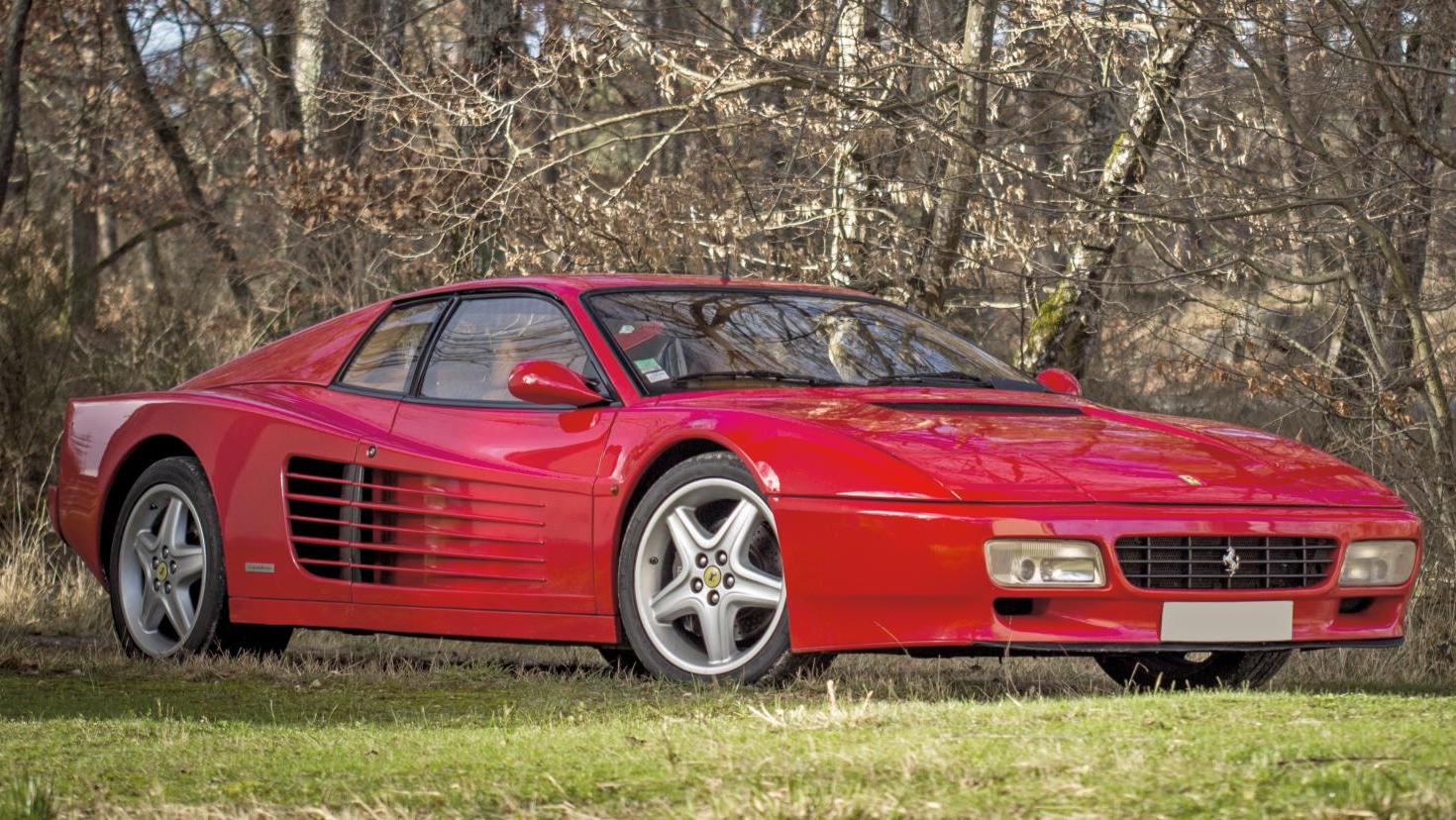 240 000 € Ferrari 512 TR, voiture ayant appartenu à Johnny Hallyday entre 1994 et... Hallyday rocks !