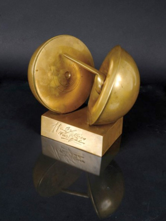 3 750 € Carabello (fonderie Chapon), trophée des 11e victoires de la musique dans la catégorie meilleur concert de l’année 1995, décerné le 12 février