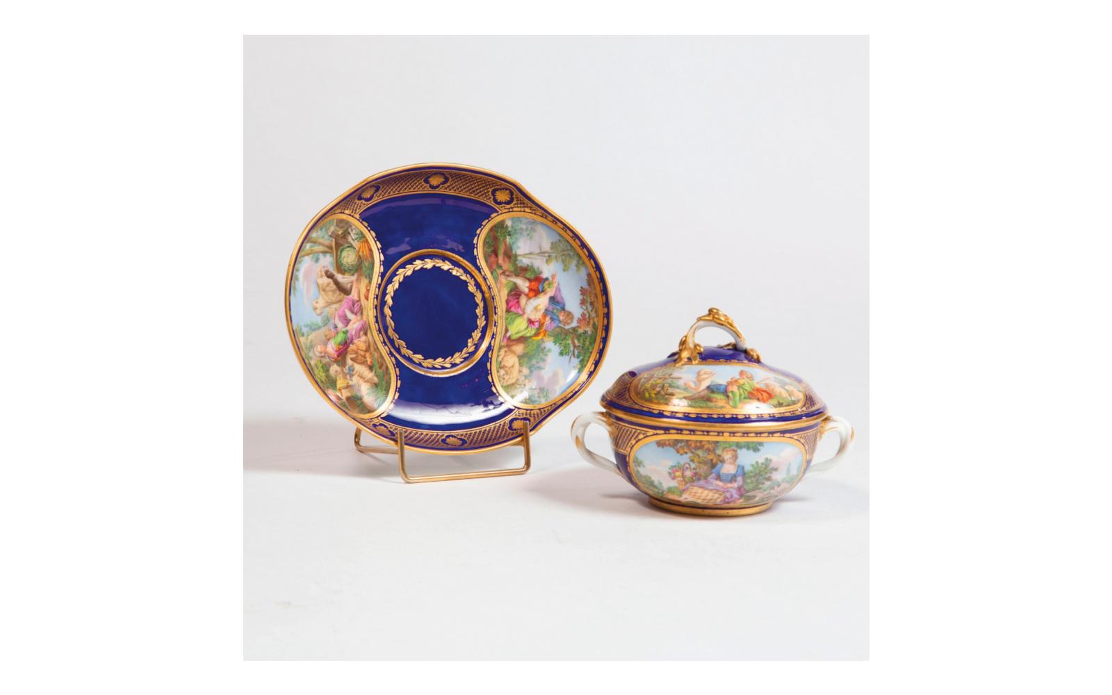 Porcelaine tendre de Sèvres et meubles de collection