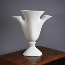 Lotus, un vase d’Alberto Giacometti entre archaïsme et modernité