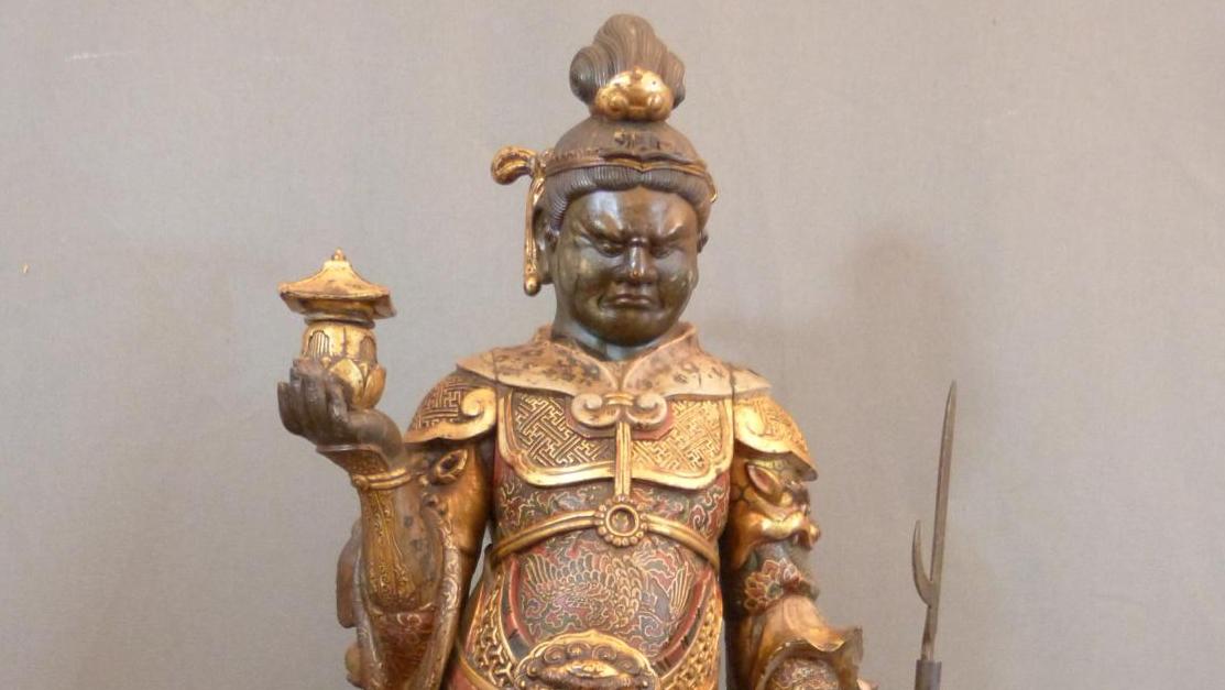 Japon, Nara, époque Horeki, 1757. Statue de Tamon-ten en bois laqué or, rouge et... Extension du domaine du bouddhisme