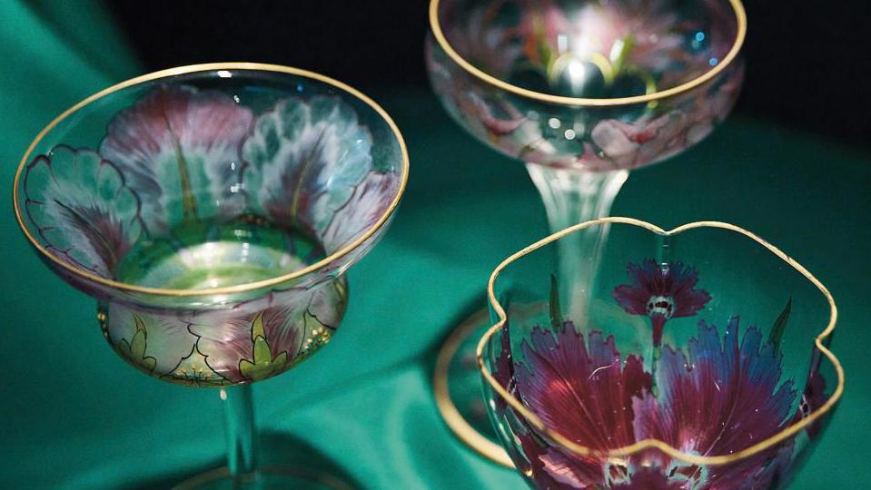 The Perrier-Jouët Art Nouveau Collection | Gazette Drouot